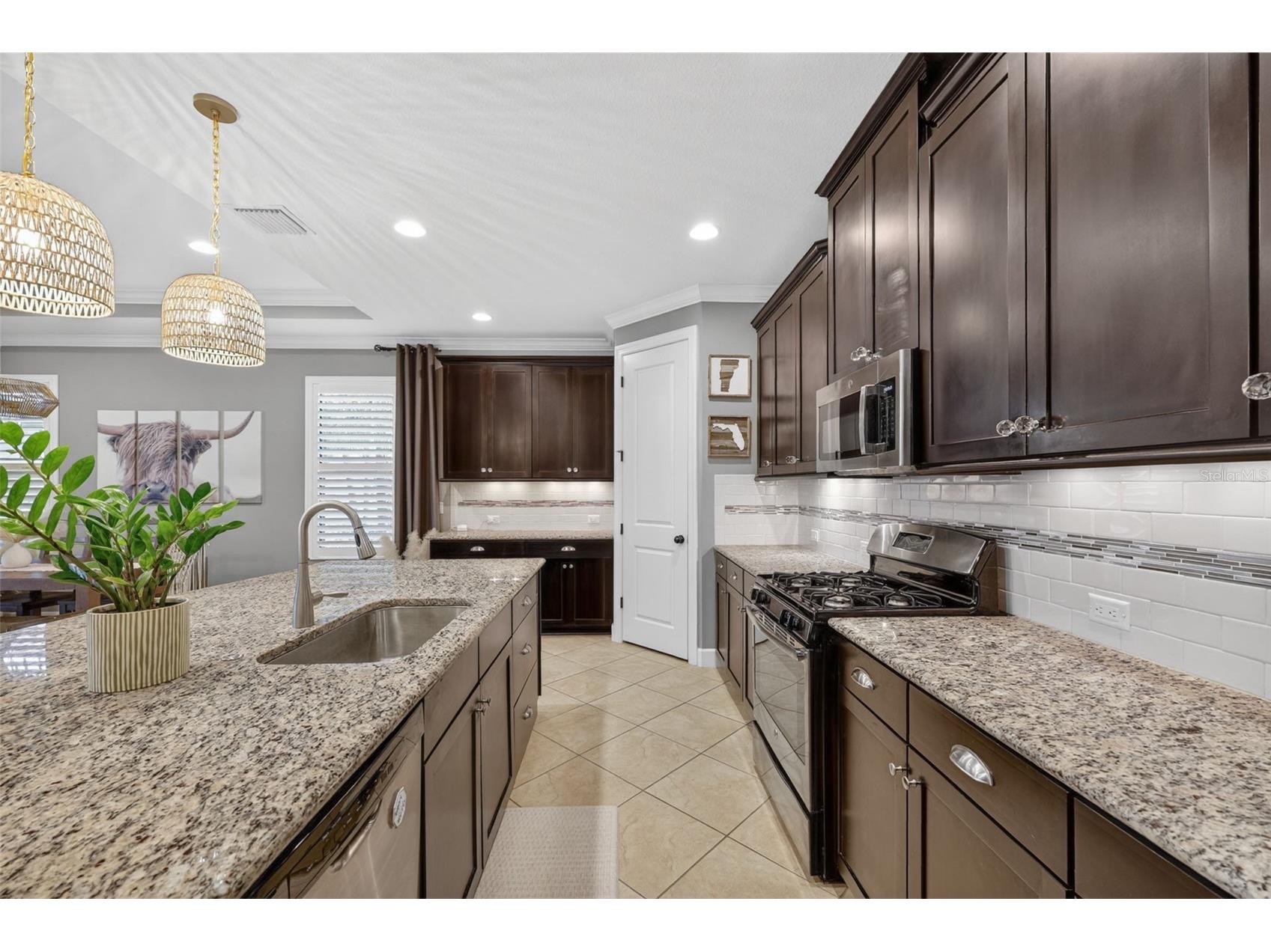 13202 Prima Drive Bradenton FL 34211 A4693160 image2