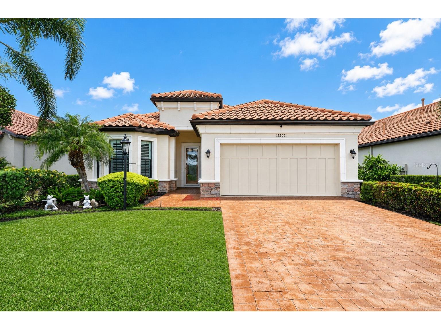 13202 Prima Drive Bradenton FL 34211 A4693160 image38