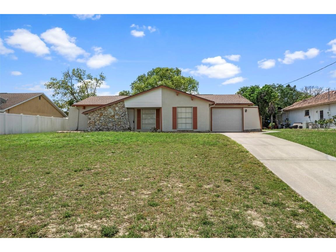 13204 Pendleton Street Spring Hill FL 34609 W7862830 image1