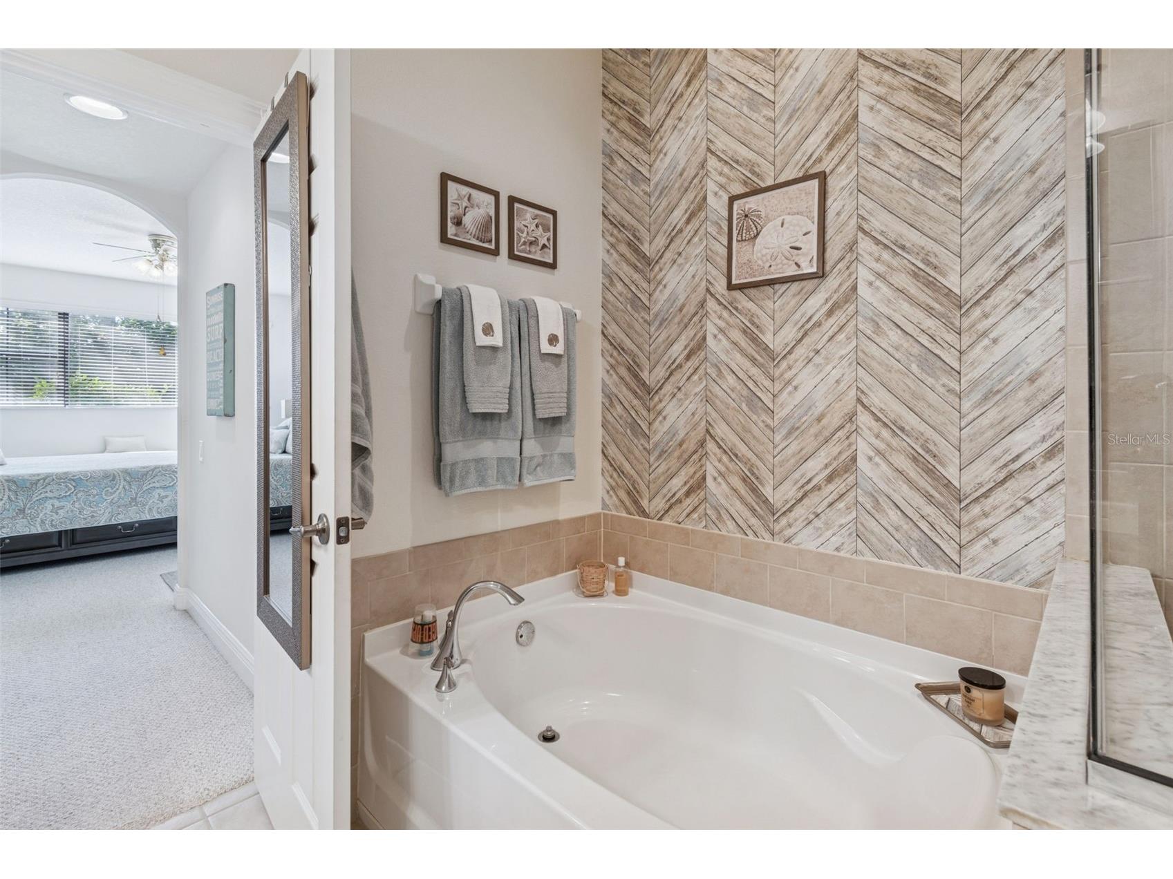 13207 San Blas Loop Largo FL 33774 TB8467680 image15