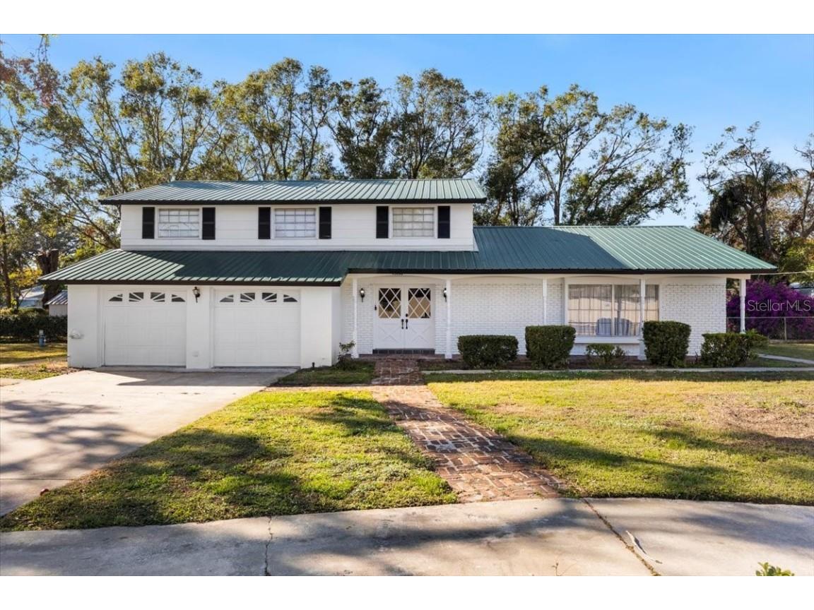 13208 Lake Magdalene Boulevard Tampa FL 33618 TB8334219 image1