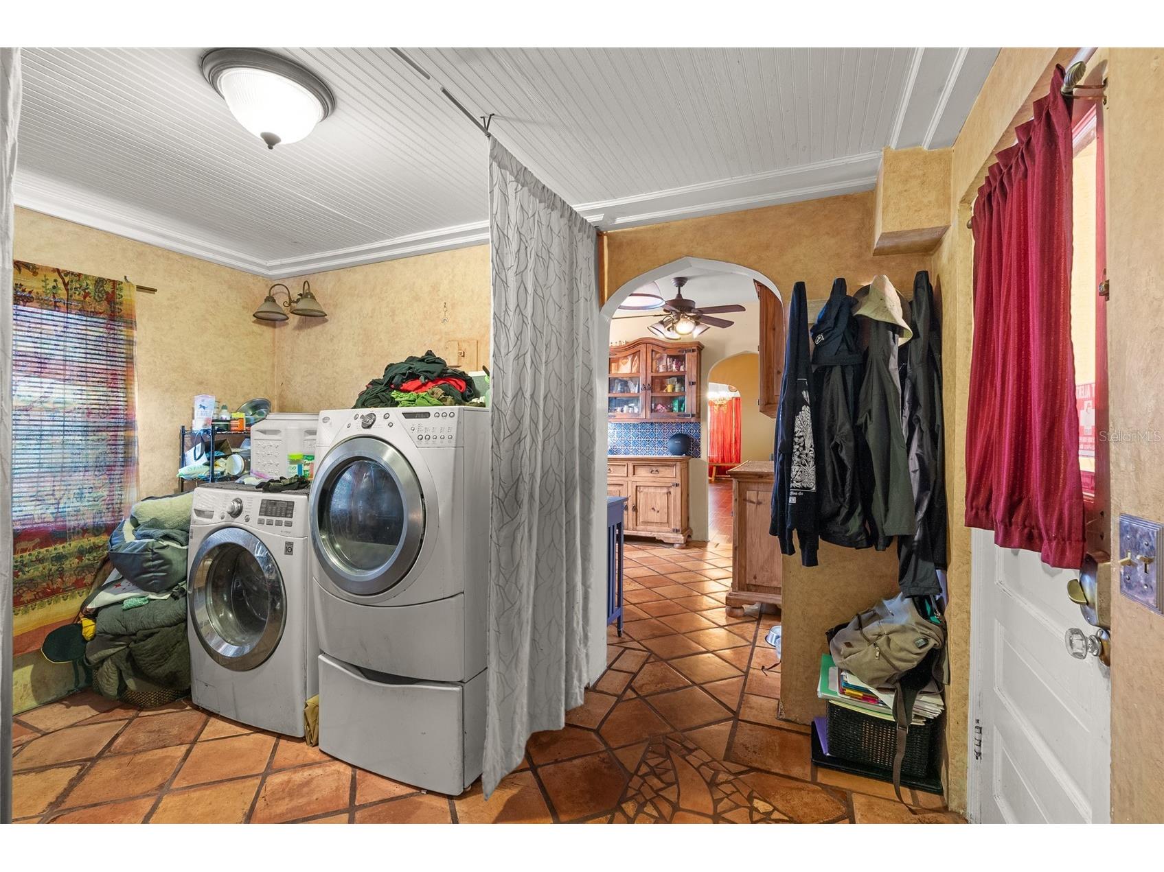 1321 28th Street N Saint Petersburg FL 33713 TB8457356 image16