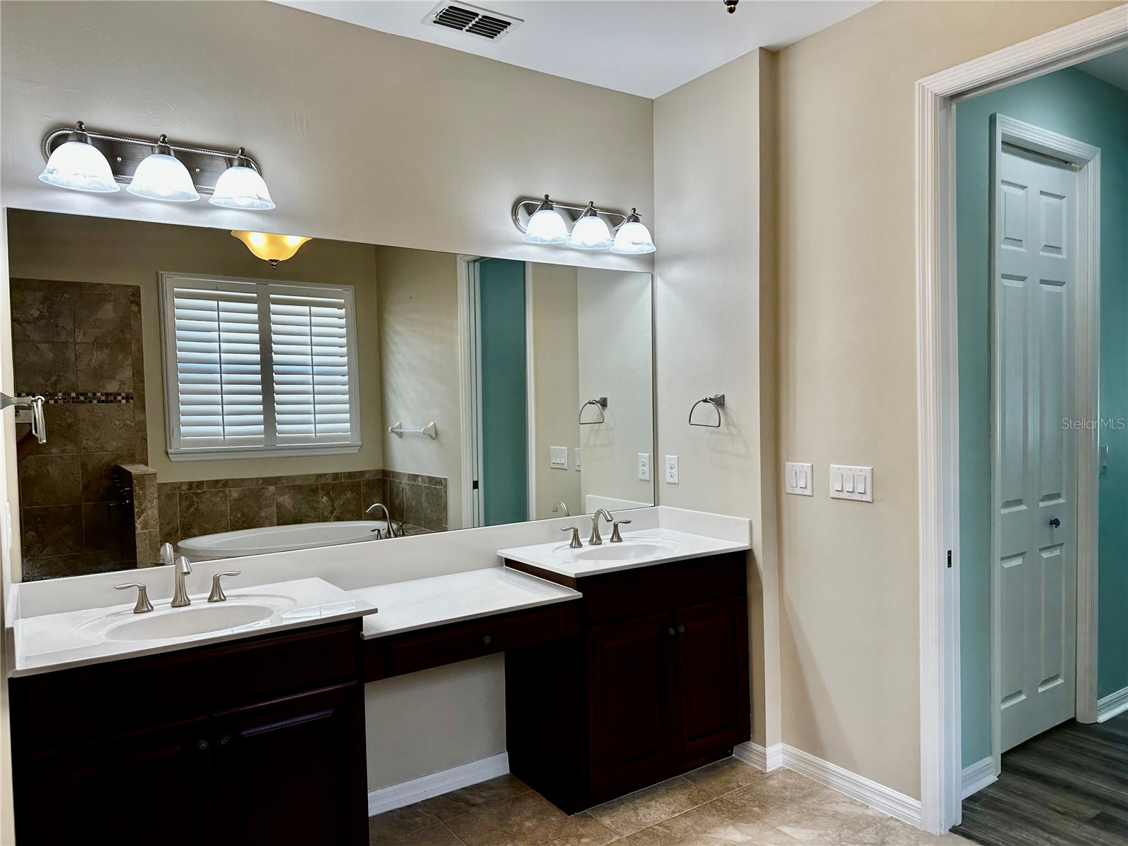 1321 Cielo Court Nokomis FL 34275 A4697676 image25