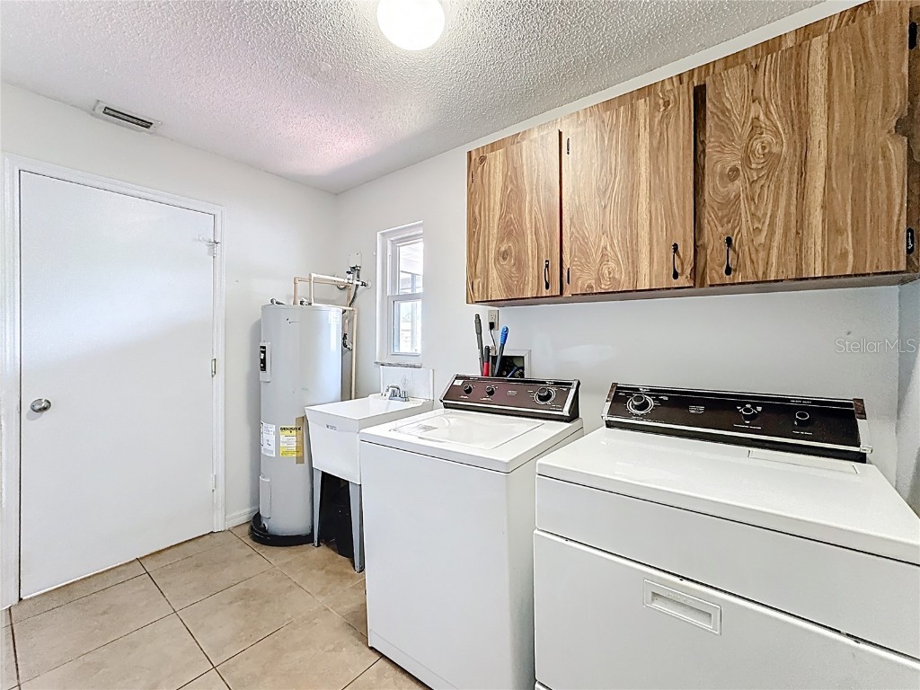 1321 Herndon Avenue Deltona FL 32725 V4944002 image54