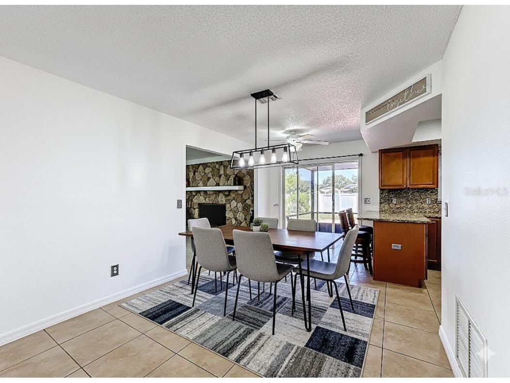 1321 Herndon Avenue Deltona FL 32725 V4944002 image8