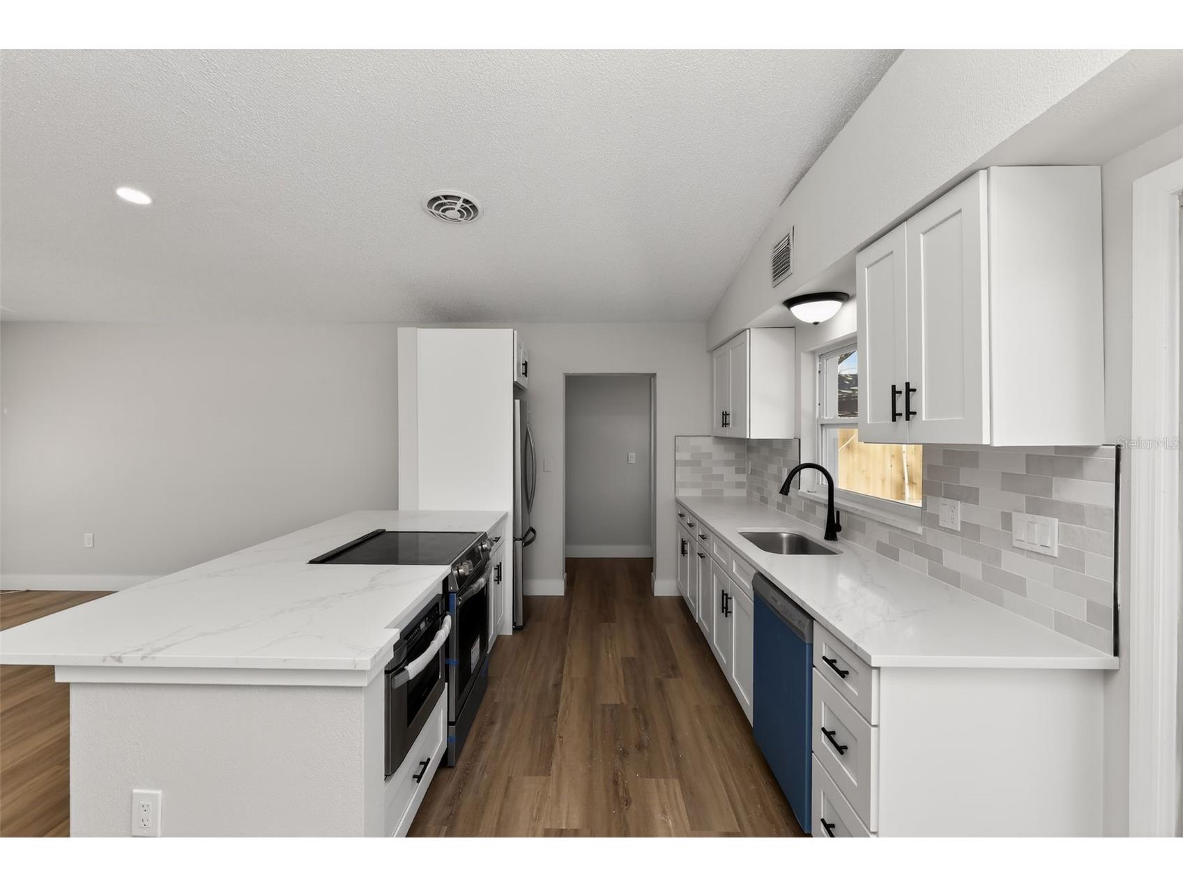 1321 Murray Avenue Clearwater FL 33755 TB8488543 image15