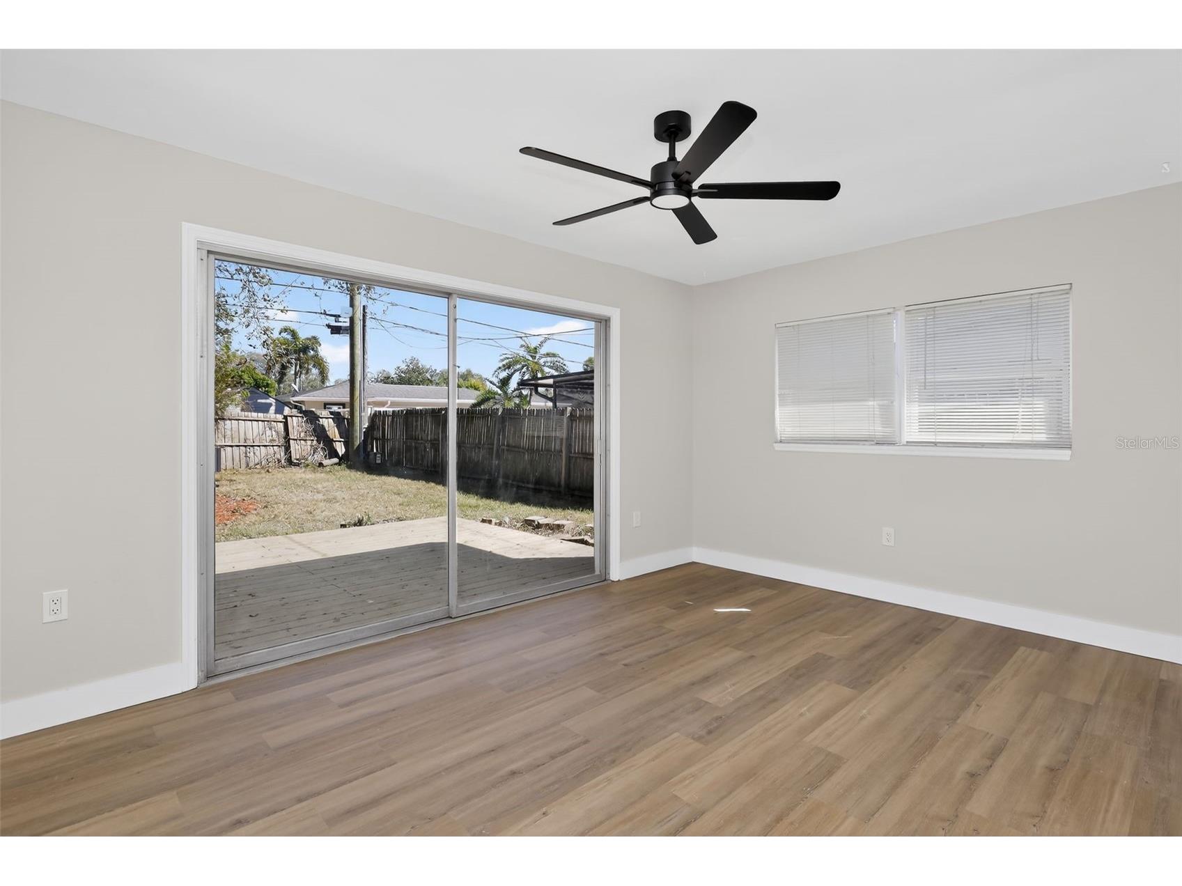 1321 Murray Avenue Clearwater FL 33755 TB8488543 image18