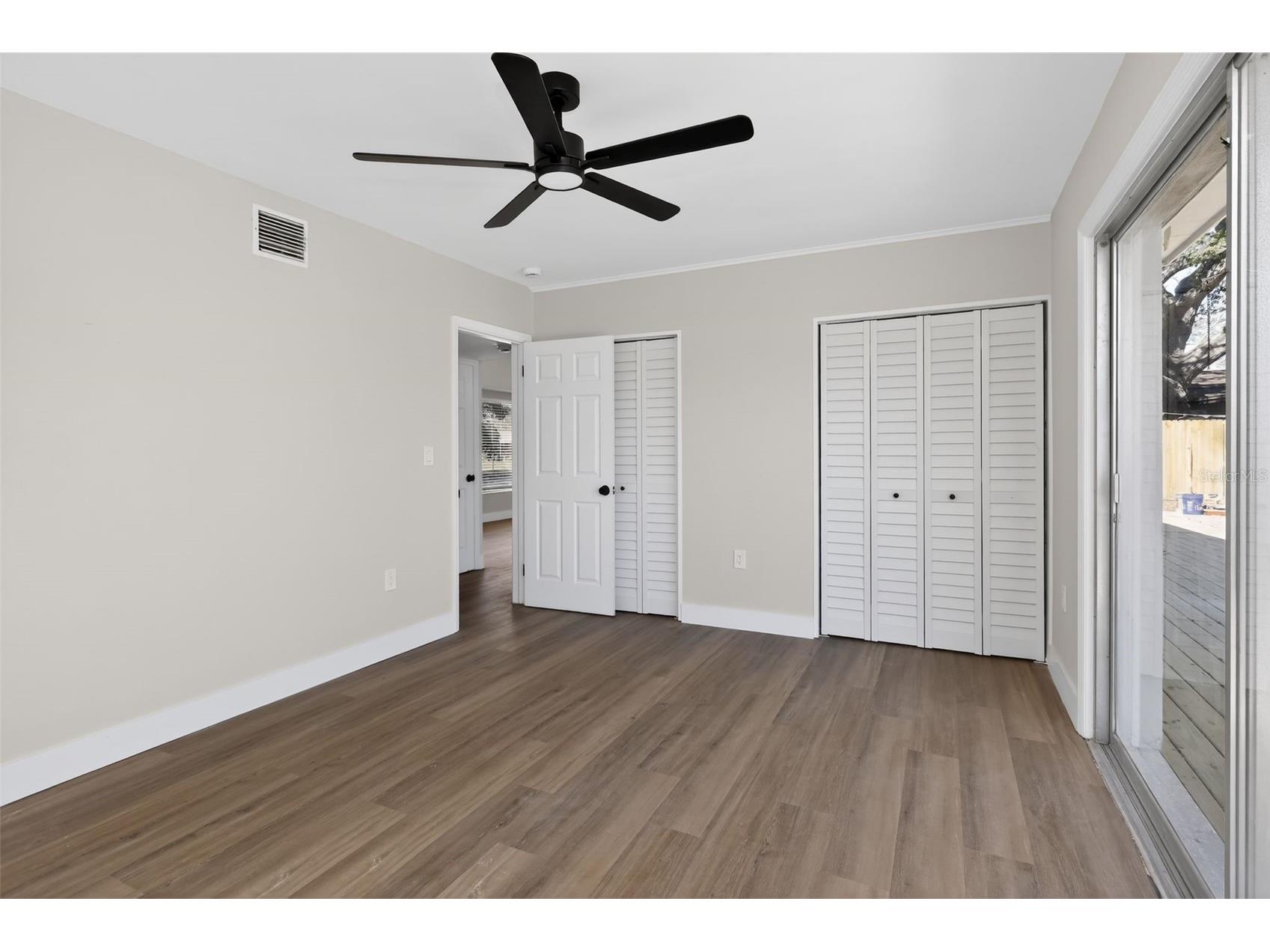 1321 Murray Avenue Clearwater FL 33755 TB8488543 image26