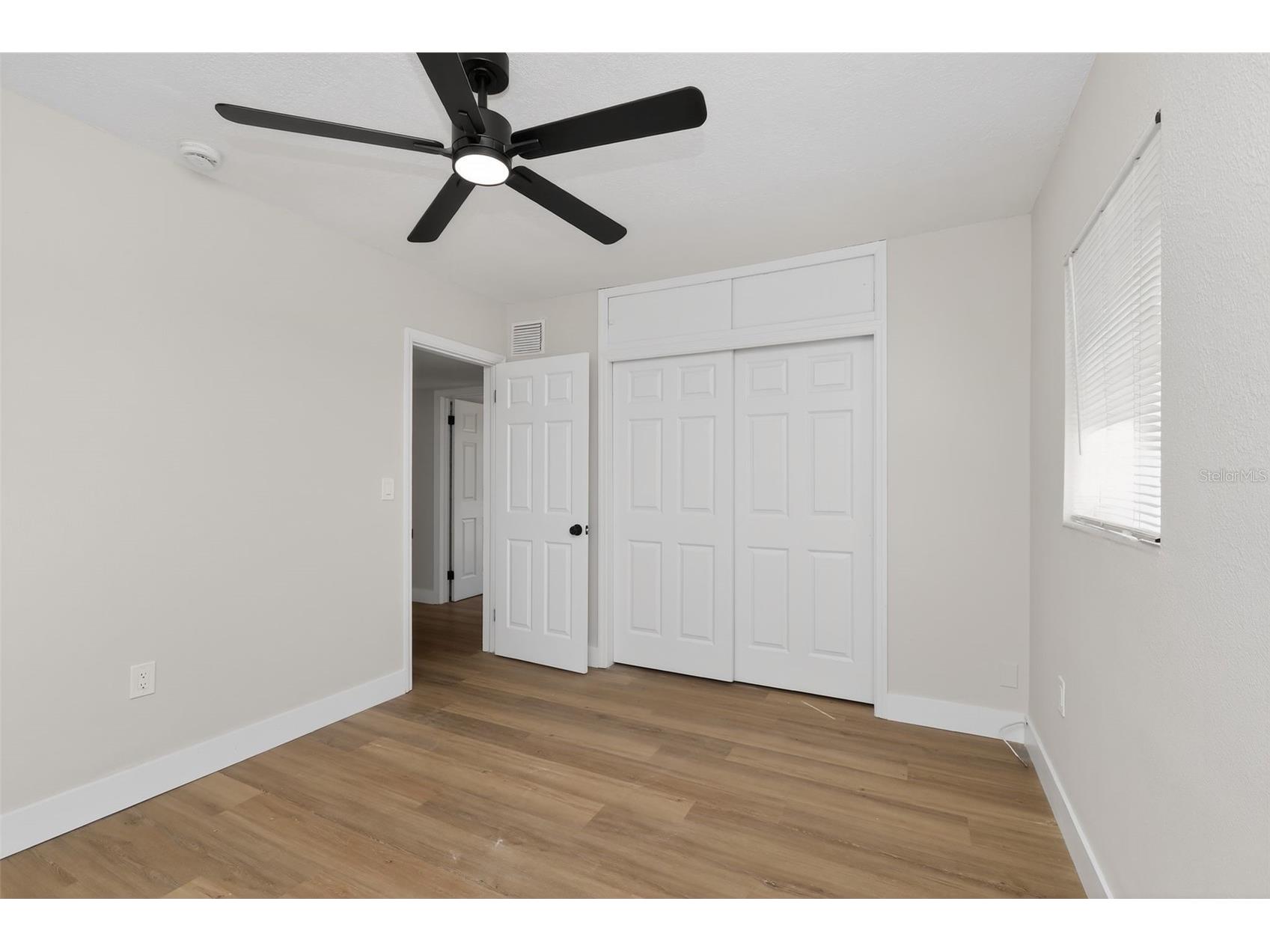 1321 Murray Avenue Clearwater FL 33755 TB8488543 image28
