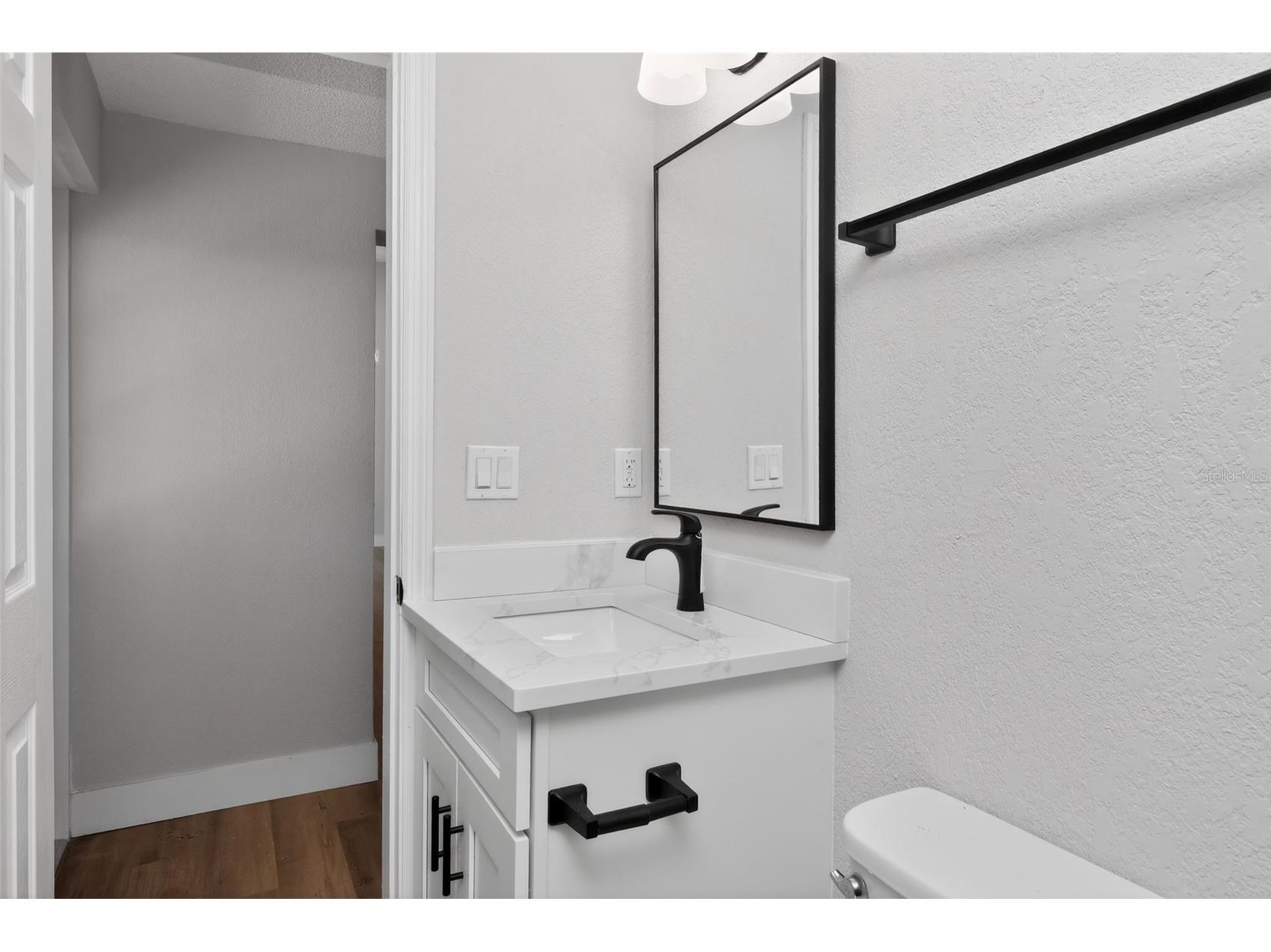 1321 Murray Avenue Clearwater FL 33755 TB8488543 image30