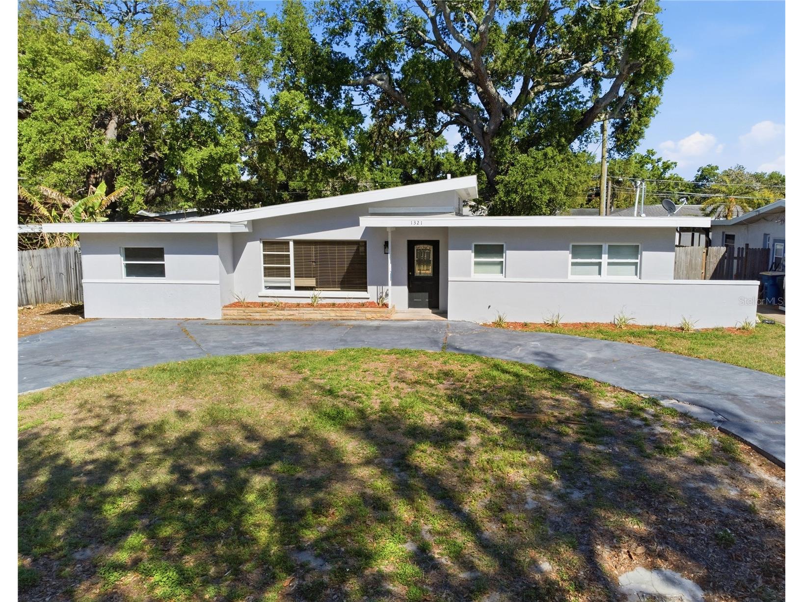 1321 Murray Avenue Clearwater FL 33755 TB8488543 image41
