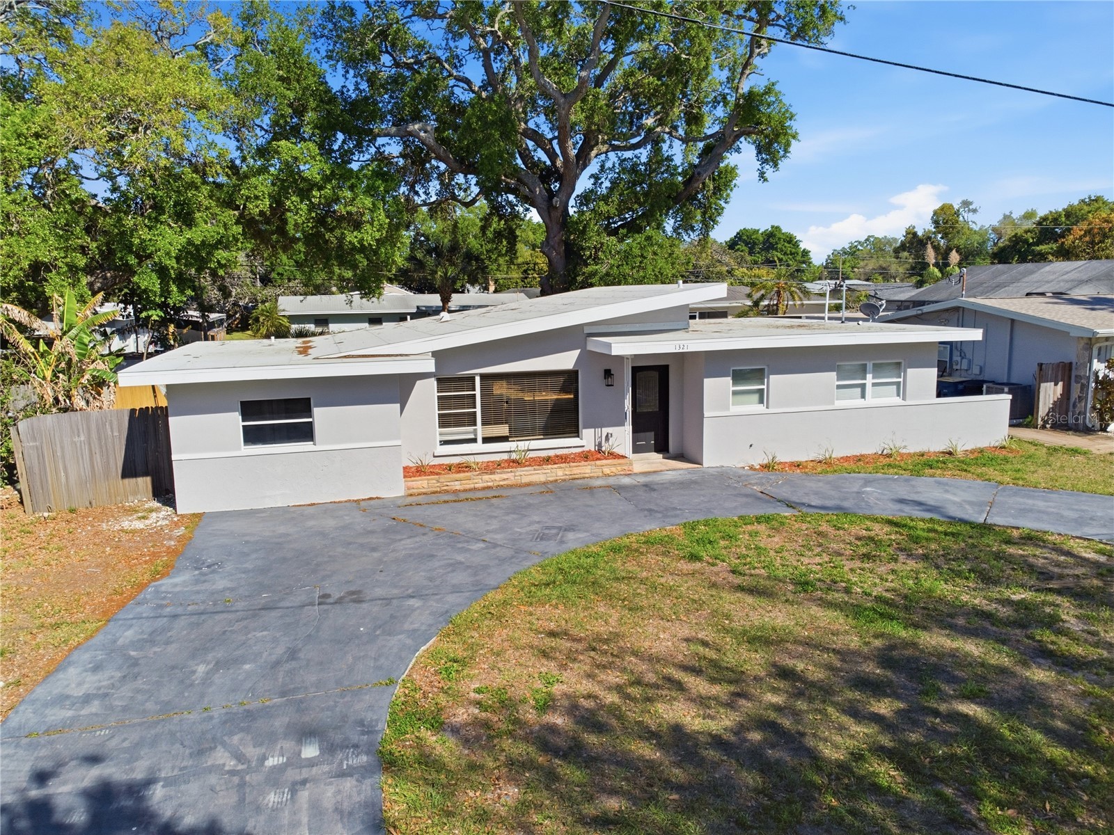 1321 Murray Avenue Clearwater FL 33755 TB8488543 image43