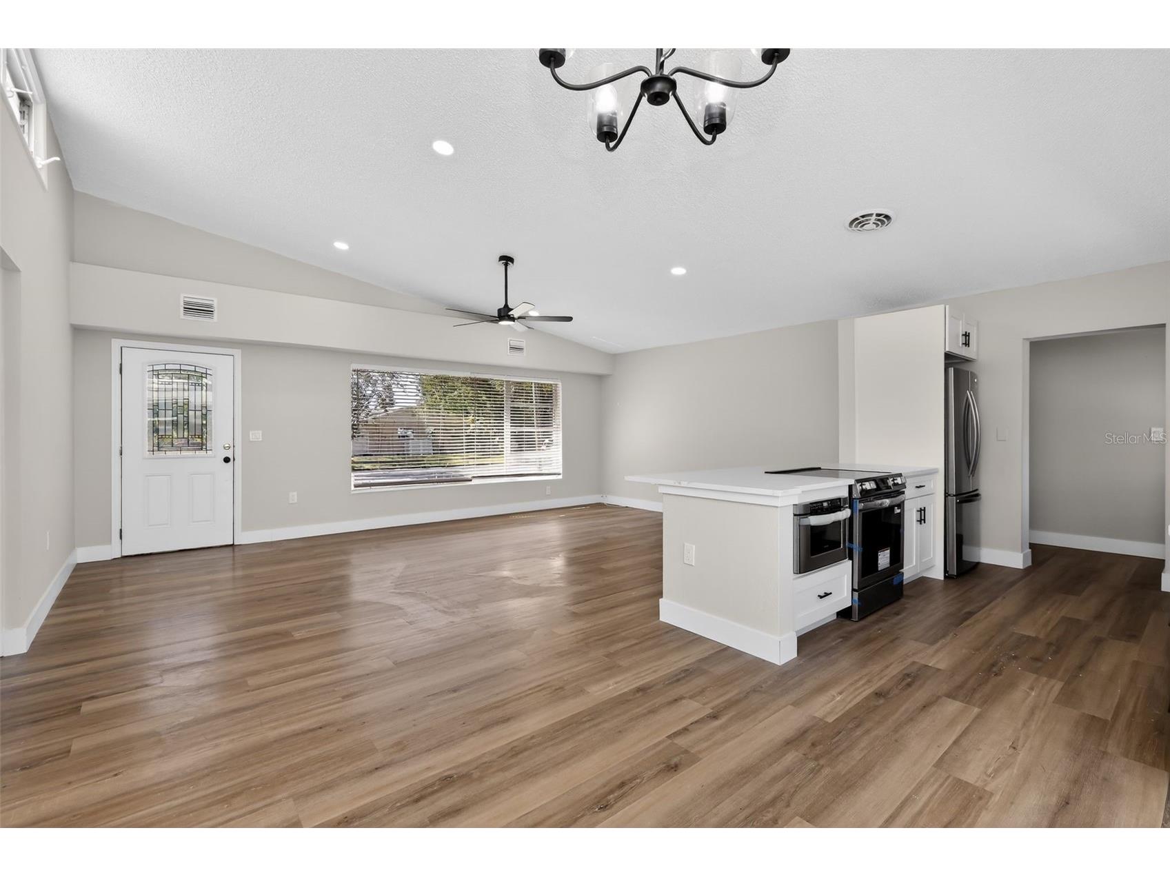 1321 Murray Avenue Clearwater FL 33755 TB8488543 image5