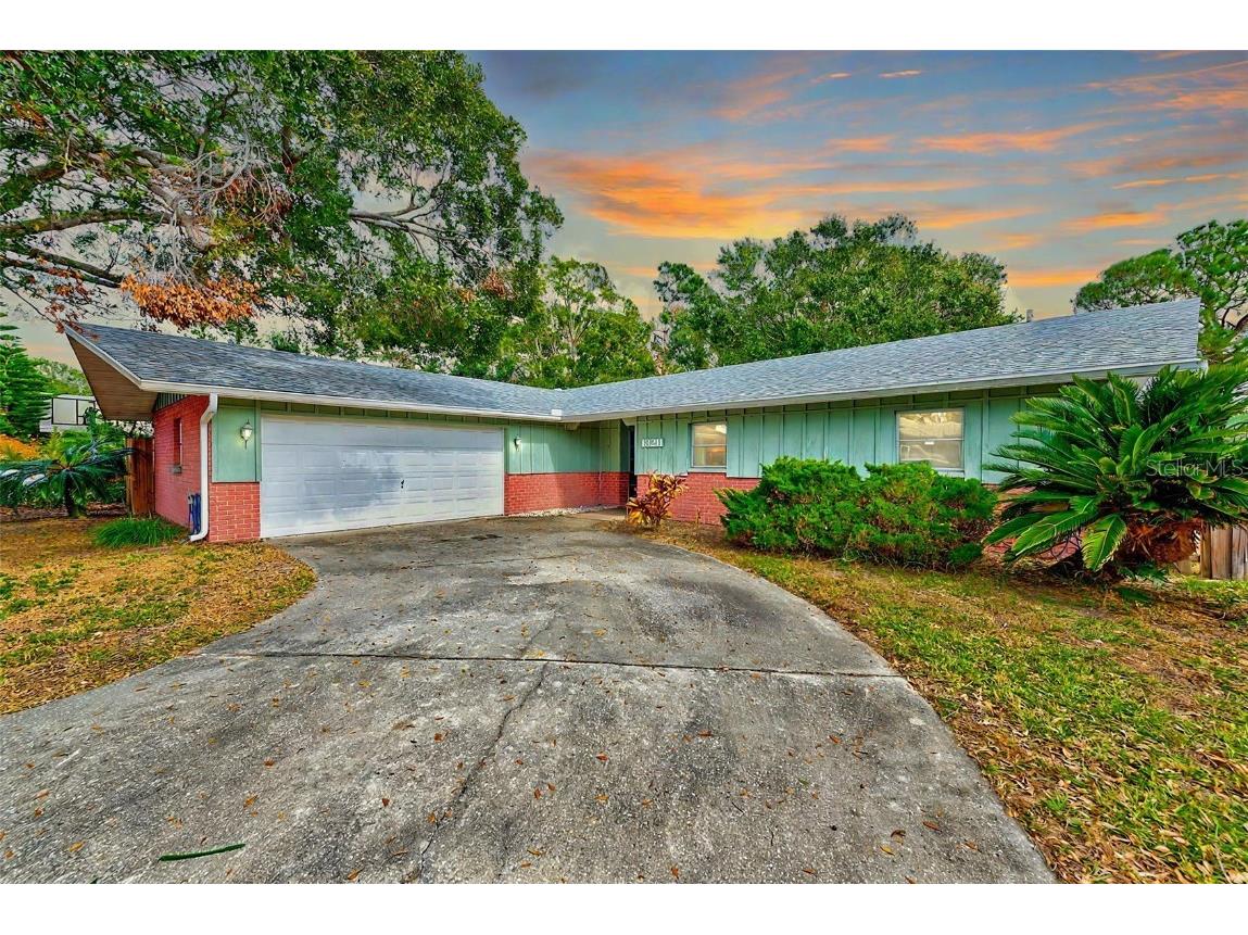 13211 111th Lane Largo FL 33778 TB8329052 image1