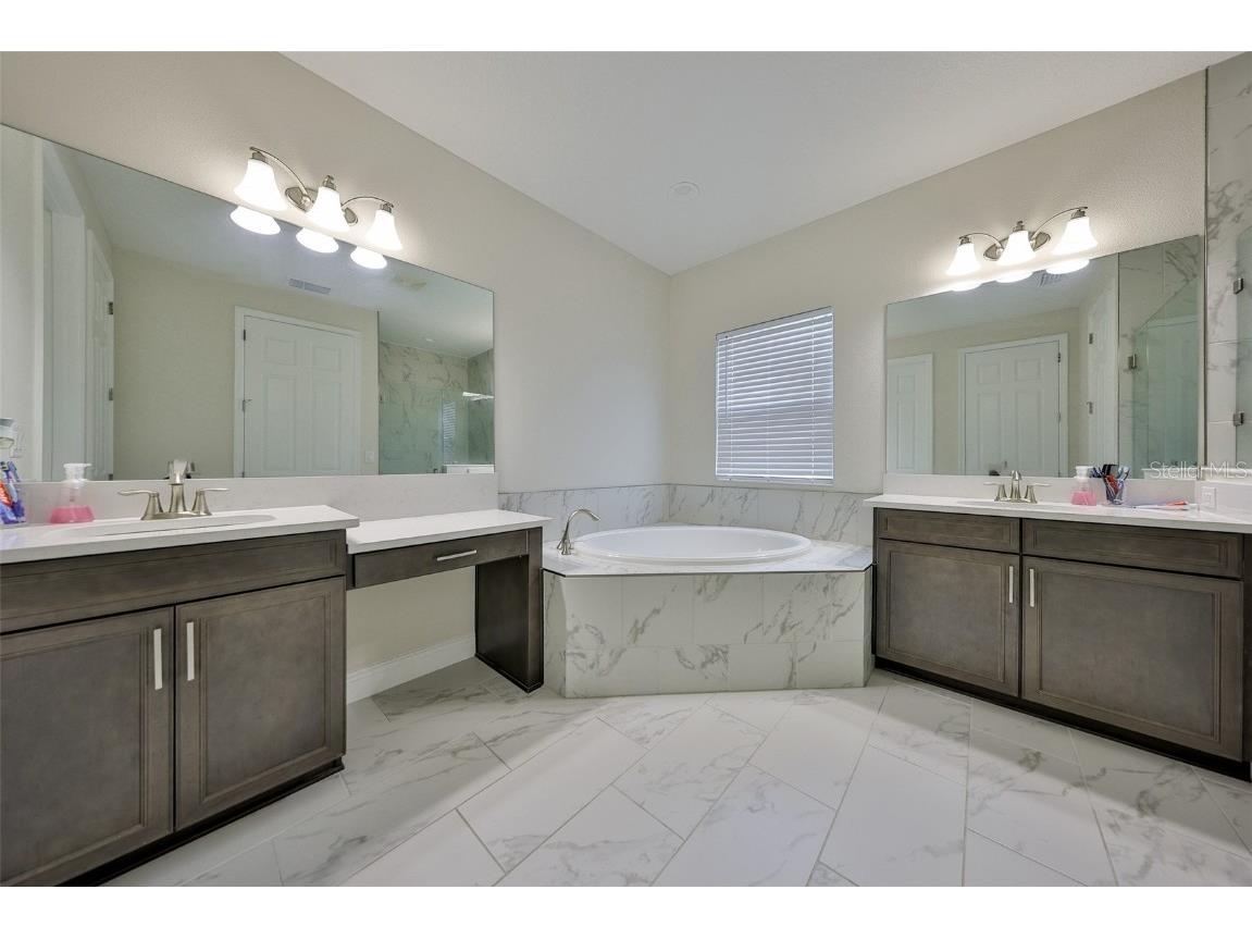 13211 Twin Bridges Drive Riverview FL 33579 TB8437234 image24