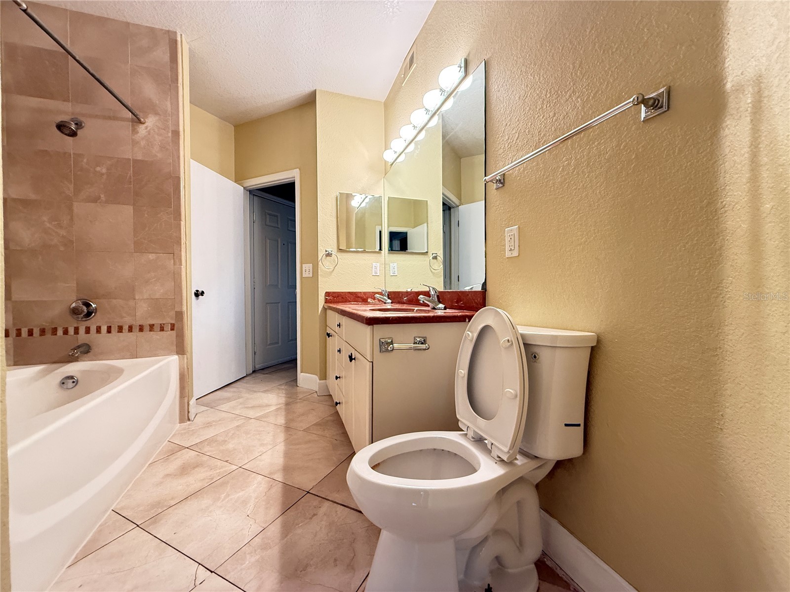 13212 Arbor Isle Drive #201 Tampa FL 33637 TB8511804 image19