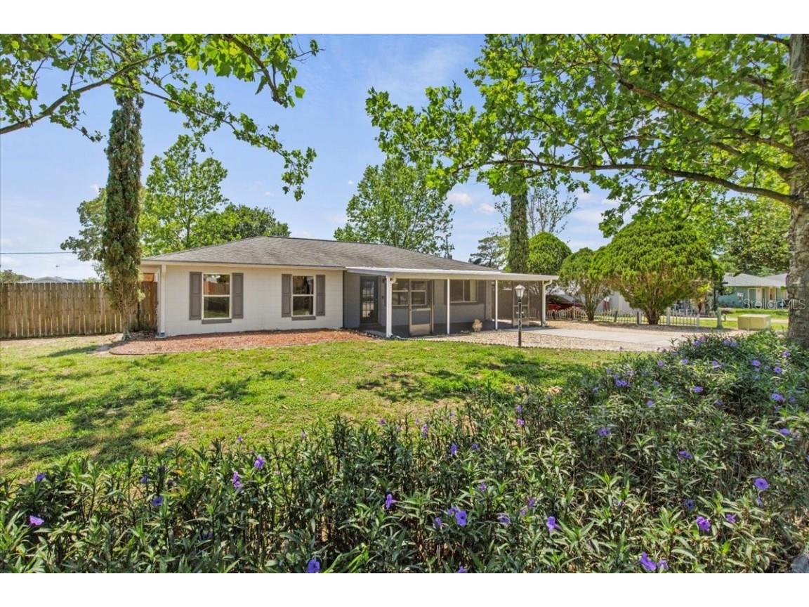 13212 Grand Terrace Drive Grand Island FL 32735 G5067609 image1