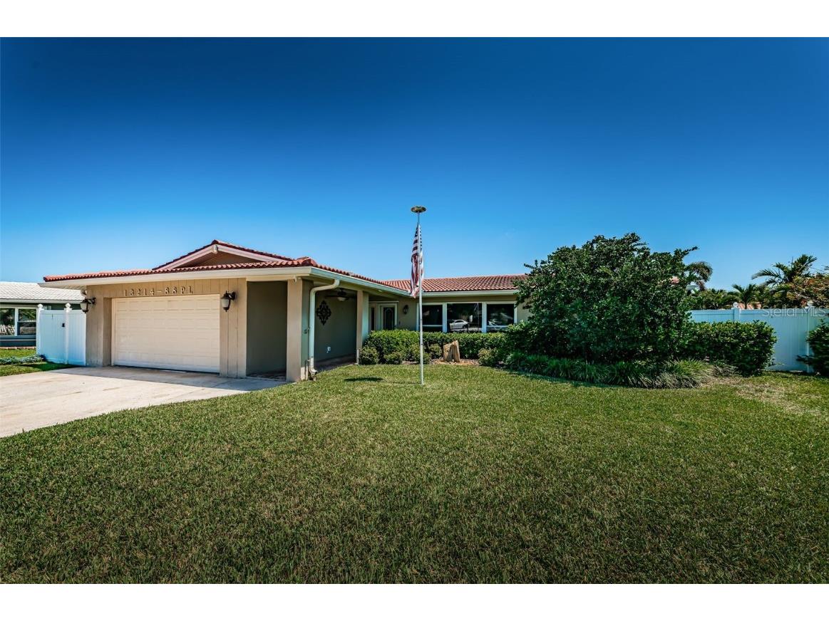 13214 88th Place Seminole FL 33776 U8236961 image1