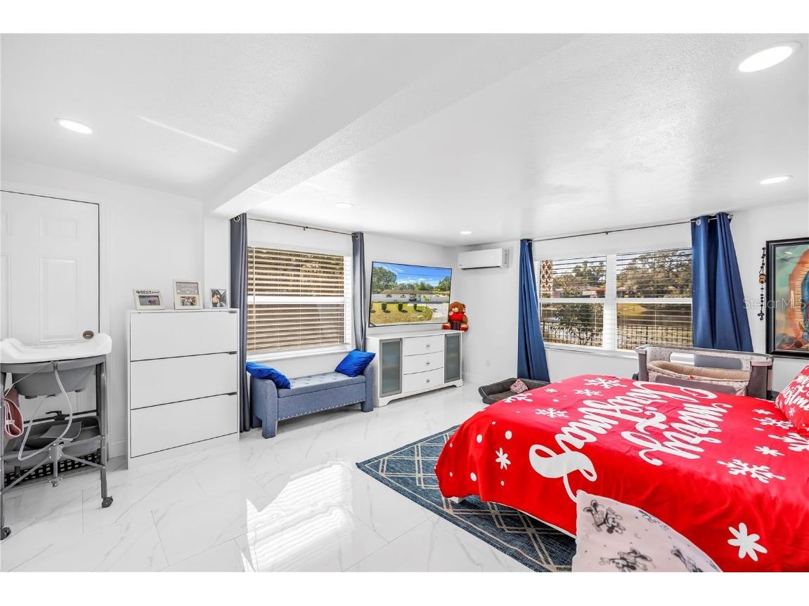 13216 Forest Hills Drive Tampa FL 33612 TB8451367 image23