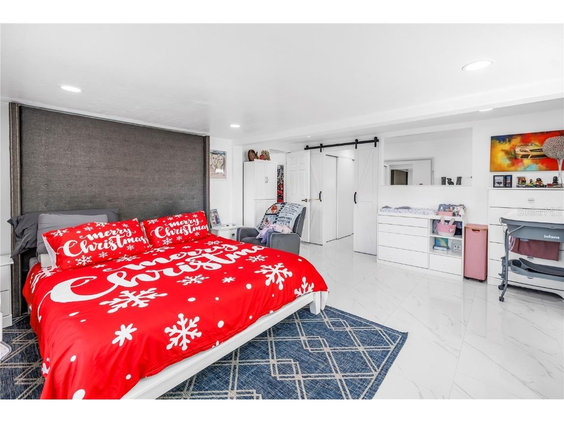 13216 Forest Hills Drive Tampa FL 33612 TB8451367 image24