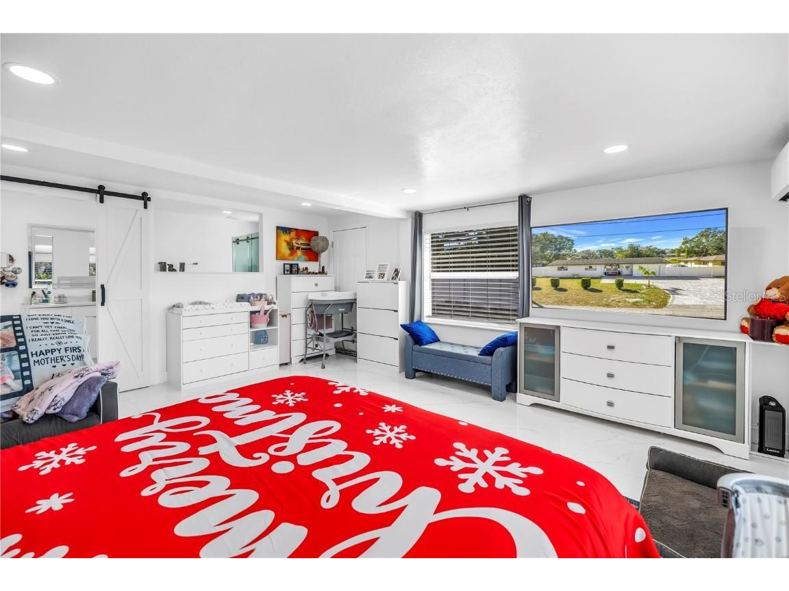 13216 Forest Hills Drive Tampa FL 33612 TB8451367 image29