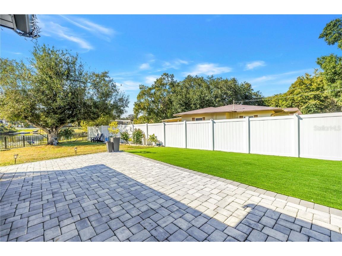 13216 Forest Hills Drive Tampa FL 33612 TB8451367 image34