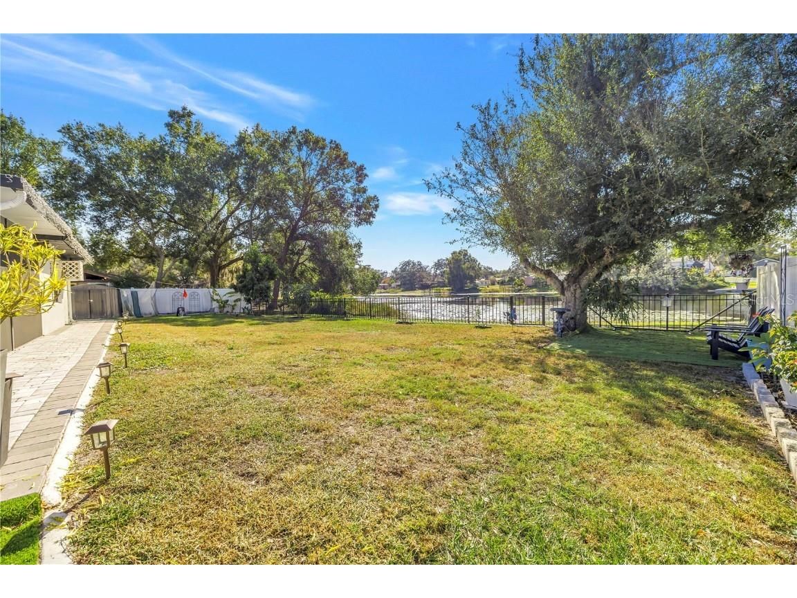 13216 Forest Hills Drive Tampa FL 33612 TB8451367 image39