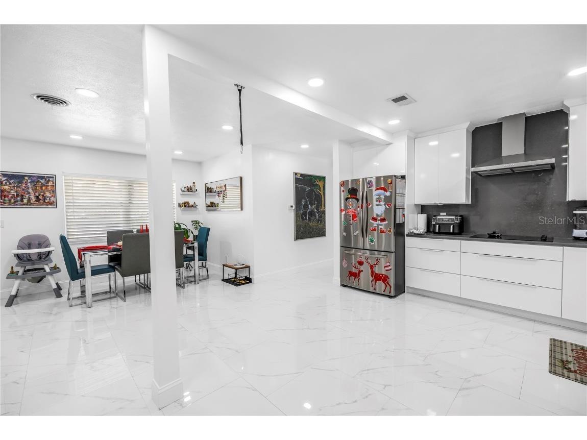 13216 Forest Hills Drive Tampa FL 33612 TB8451367 image5