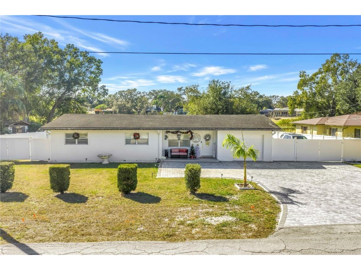13216 Forest Hills Drive Tampa FL 33612 TB8451367 image51