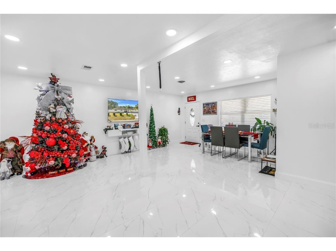 13216 Forest Hills Drive Tampa FL 33612 TB8451367 image8