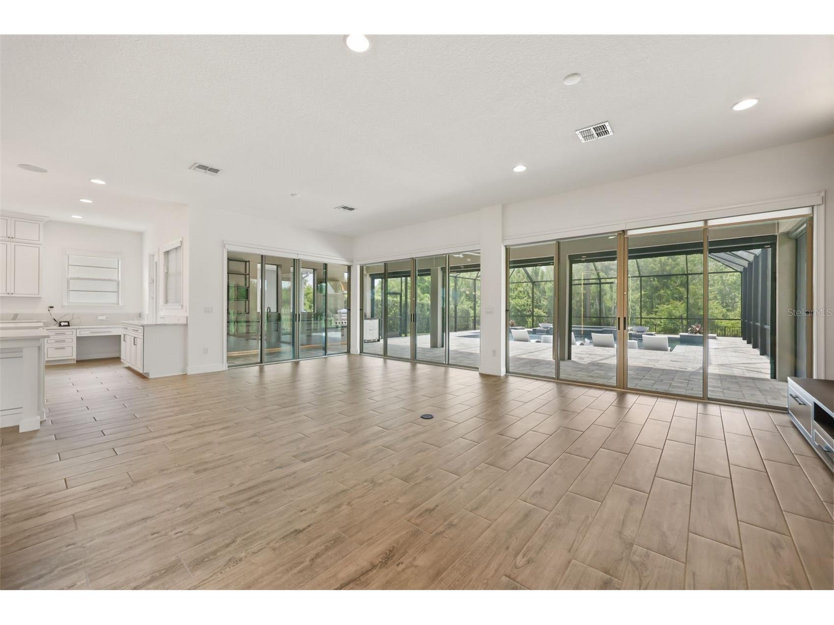 13217 Bromborough Drive Orlando FL 32832 O6416579 image31