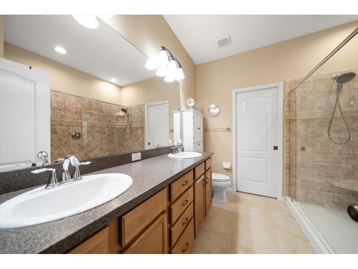 13219 San Blas Loop Largo FL 33774 TB8438077 image22