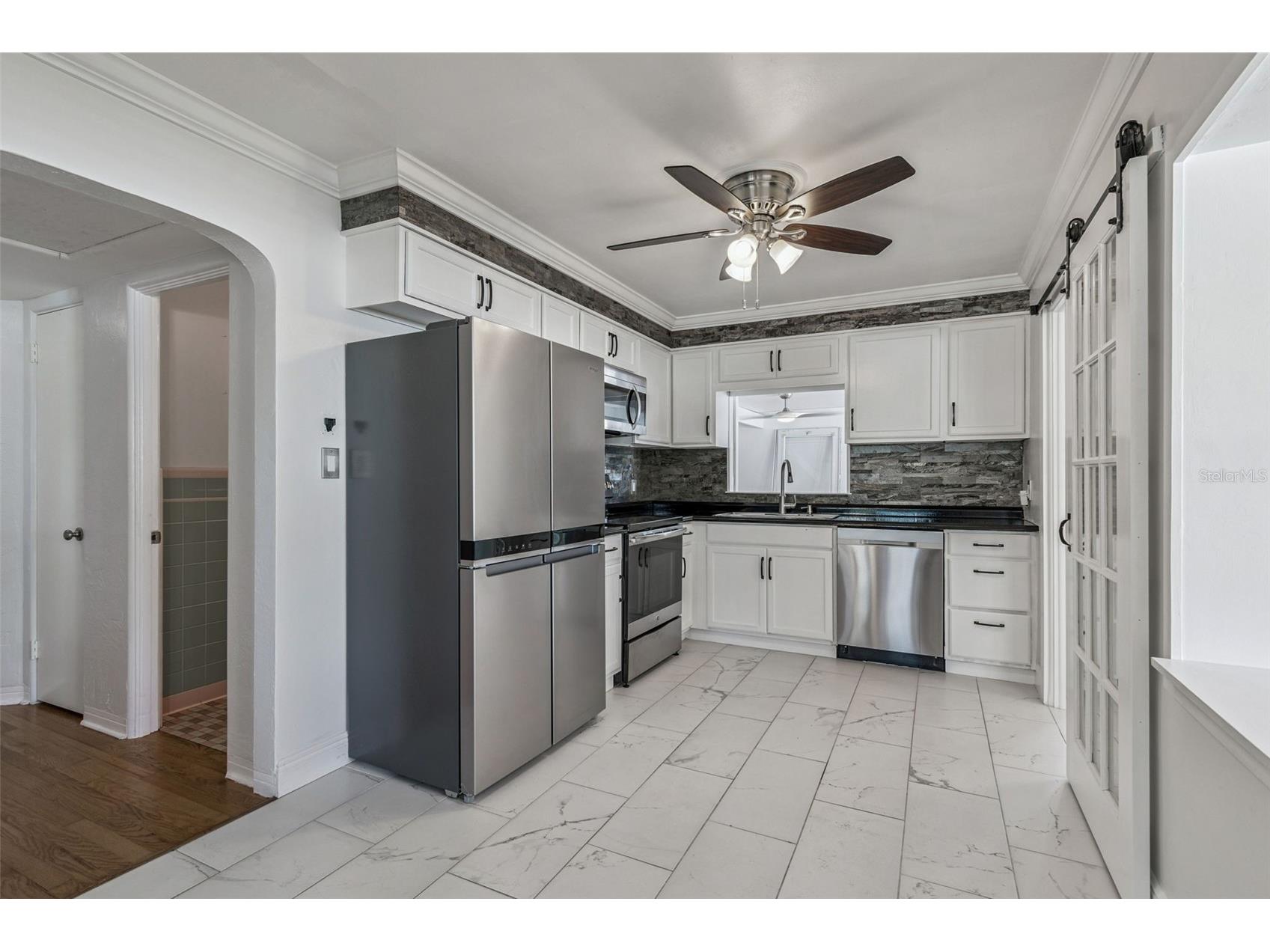 1322 48th Avenue N Saint Petersburg FL 33703 TB8455583 image17