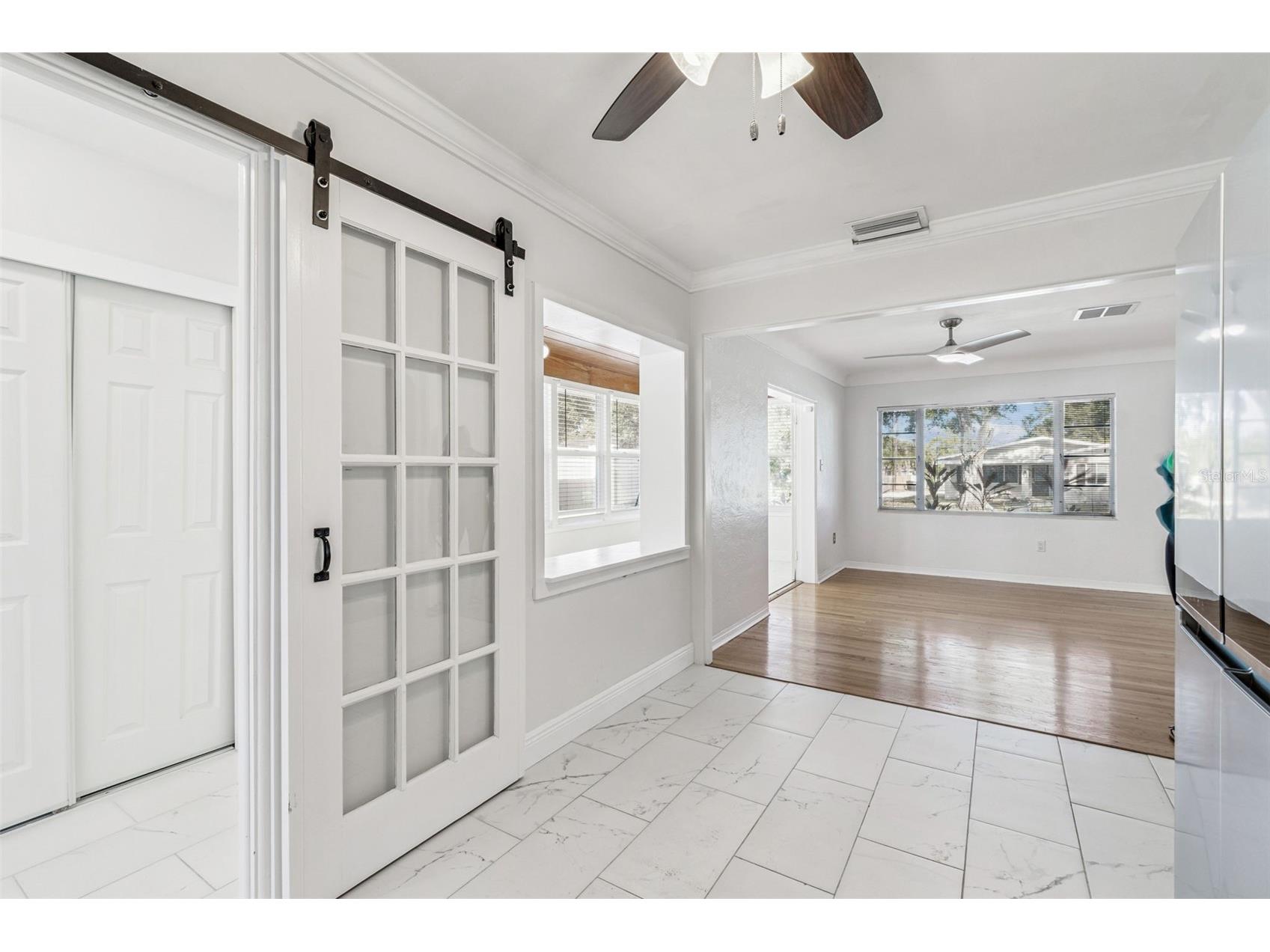 1322 48th Avenue N Saint Petersburg FL 33703 TB8455583 image20