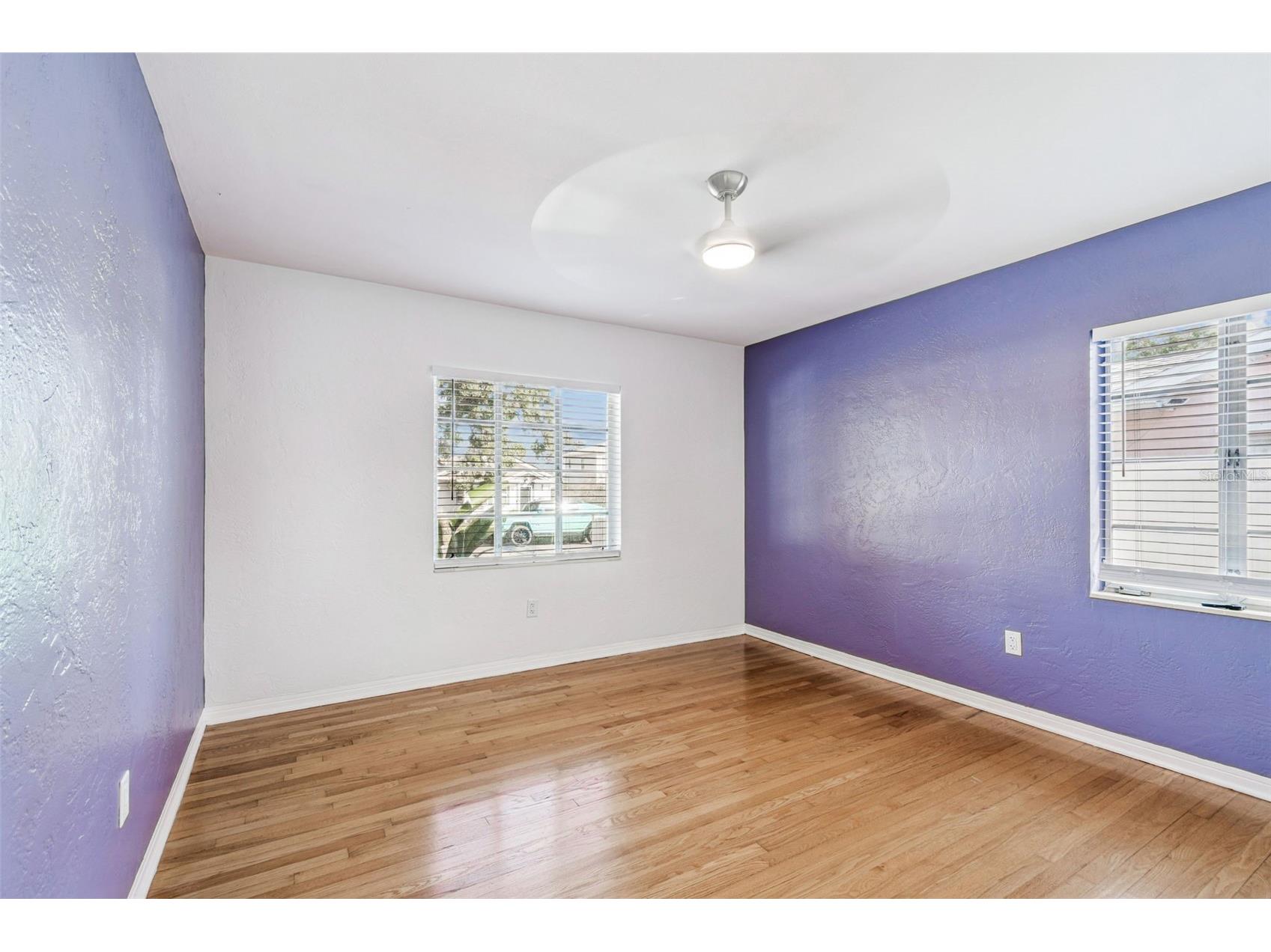 1322 48th Avenue N Saint Petersburg FL 33703 TB8455583 image24