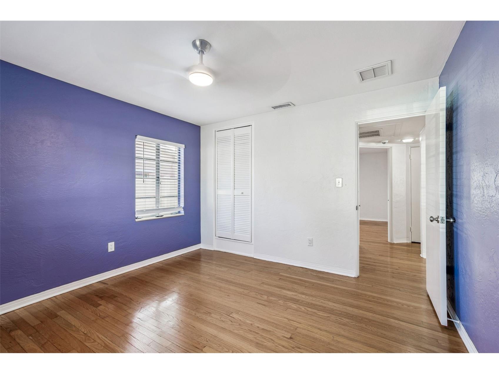 1322 48th Avenue N Saint Petersburg FL 33703 TB8455583 image25