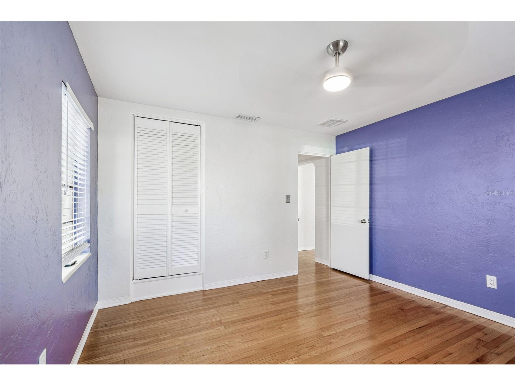 1322 48th Avenue N Saint Petersburg FL 33703 TB8455583 image26