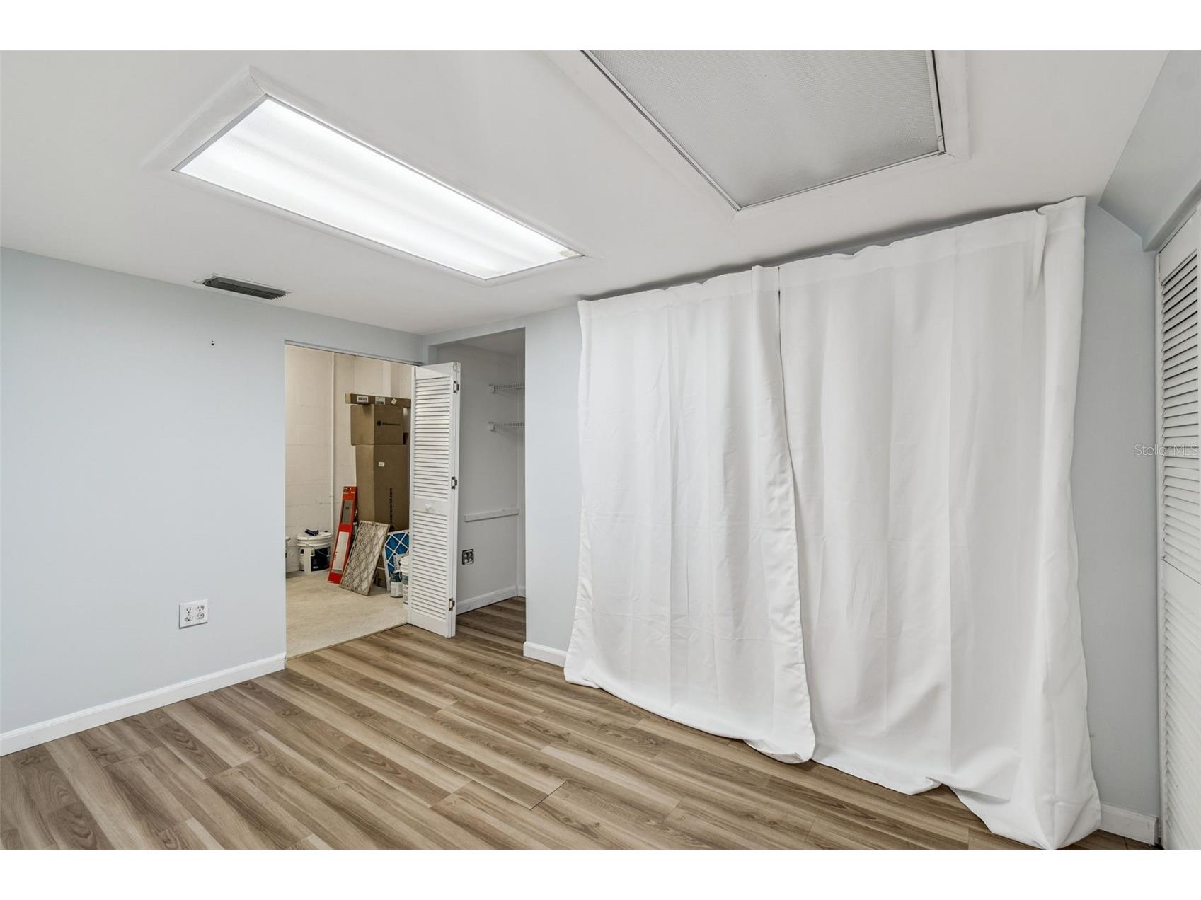 1322 48th Avenue N Saint Petersburg FL 33703 TB8455583 image40