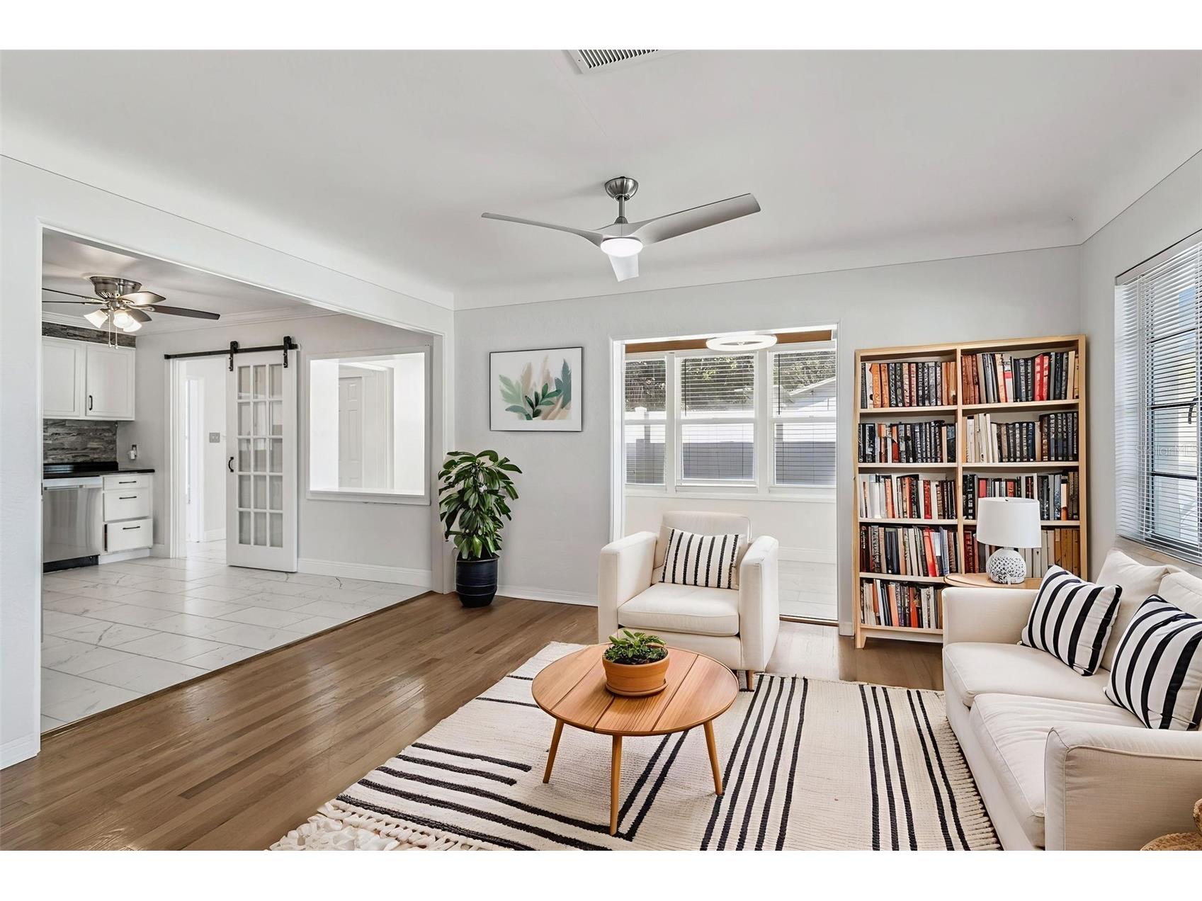 1322 48th Avenue N Saint Petersburg FL 33703 TB8455583 image6