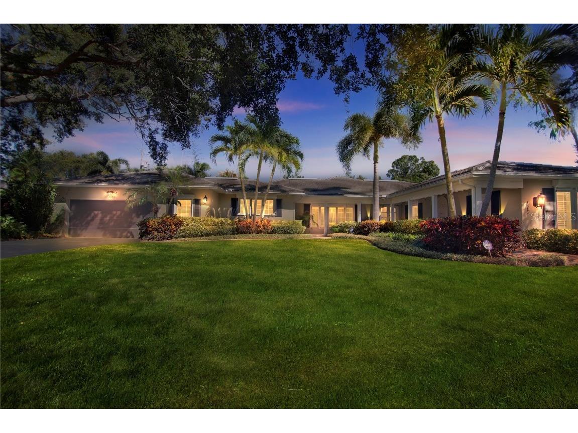 1322 Brightwaters Boulevard NE Saint Petersburg FL 33704 U8219769 image1