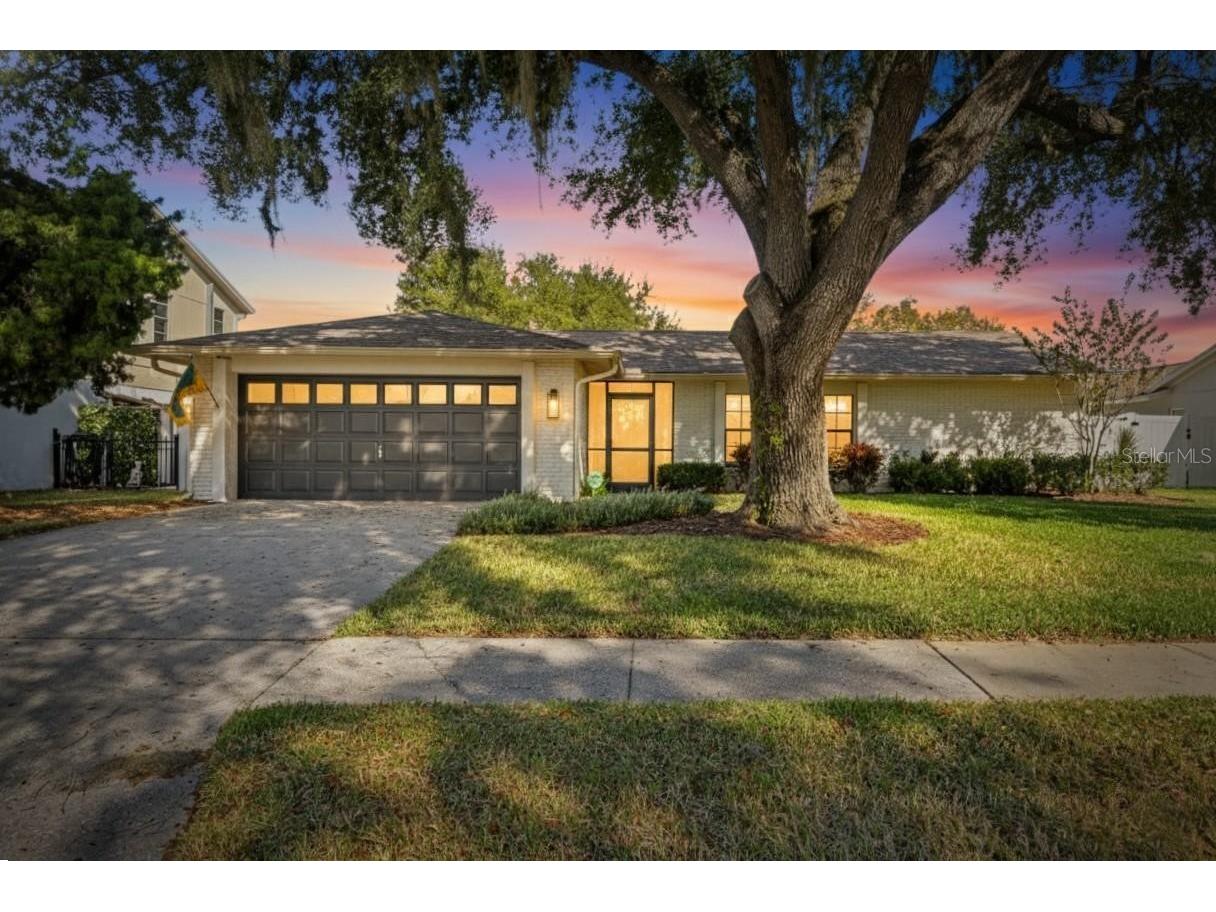 1322 Corner Oaks Drive Brandon FL 33510 - MANGO LAKE TB8454227 image1