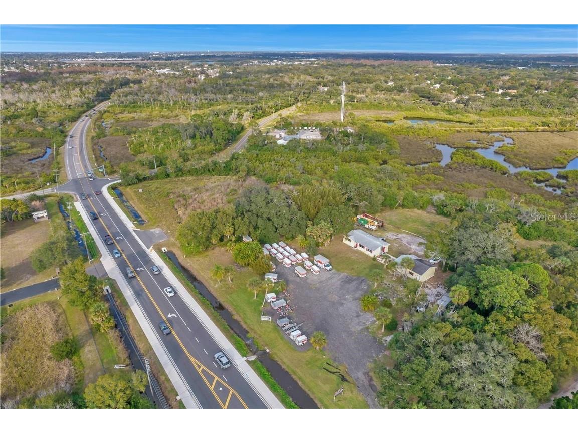 1322 N Pinellas Avenue Tarpon Springs FL 34689 TB8311282 image1