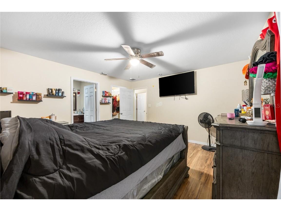 1322 NE 1st Avenue Gainesville FL 32641 GC534726 image14