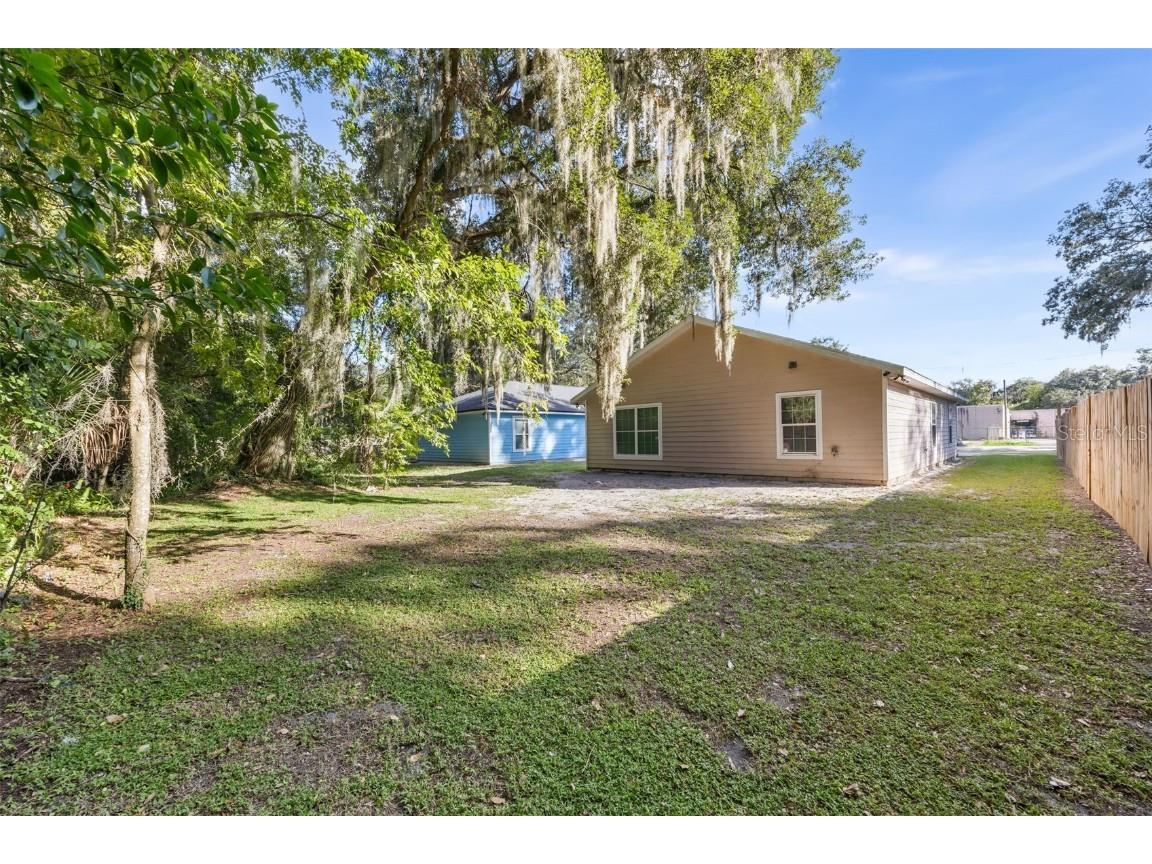 1322 NE 1st Avenue Gainesville FL 32641 GC534726 image23