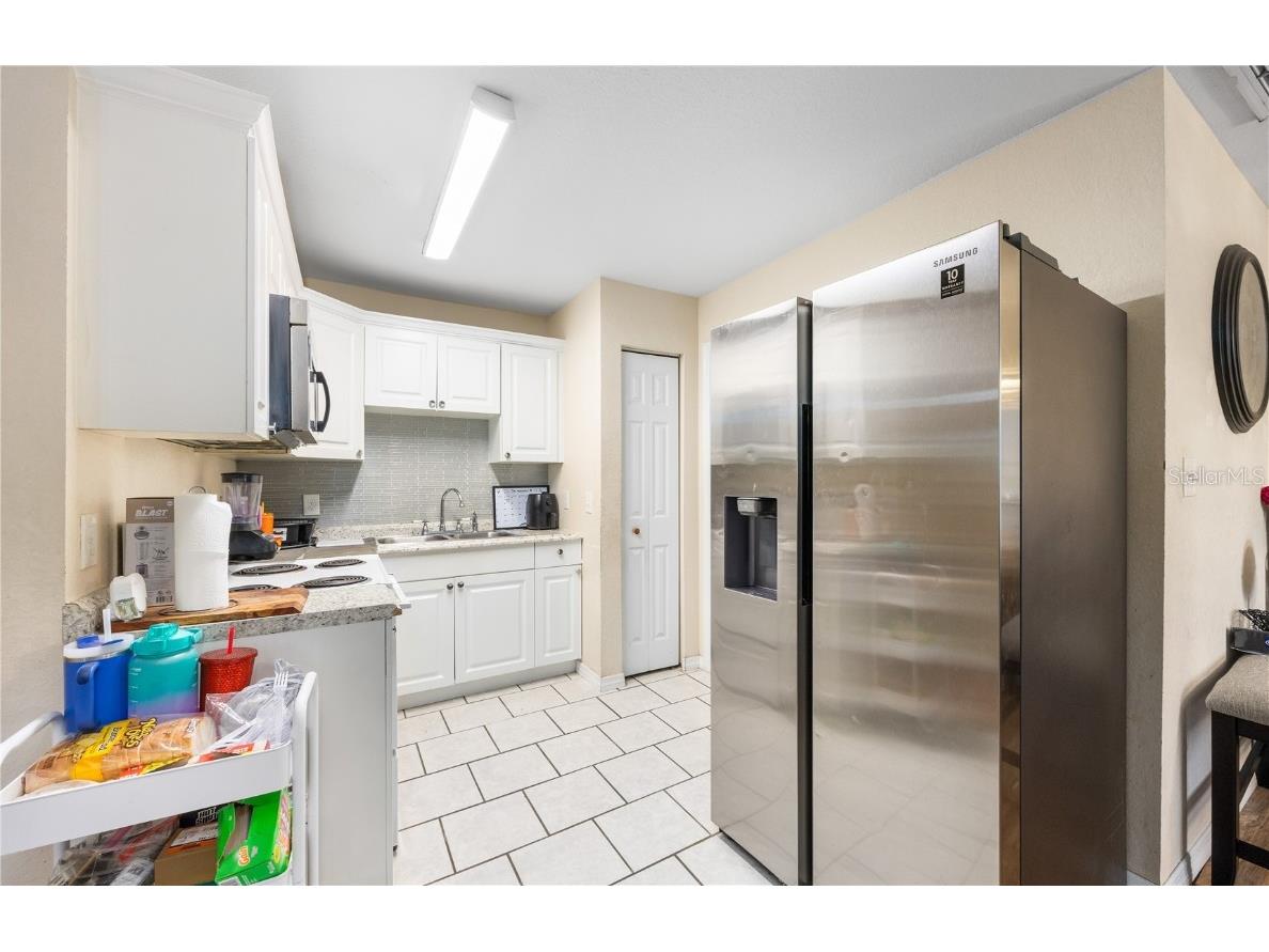 1322 NE 1st Avenue Gainesville FL 32641 GC534726 image8