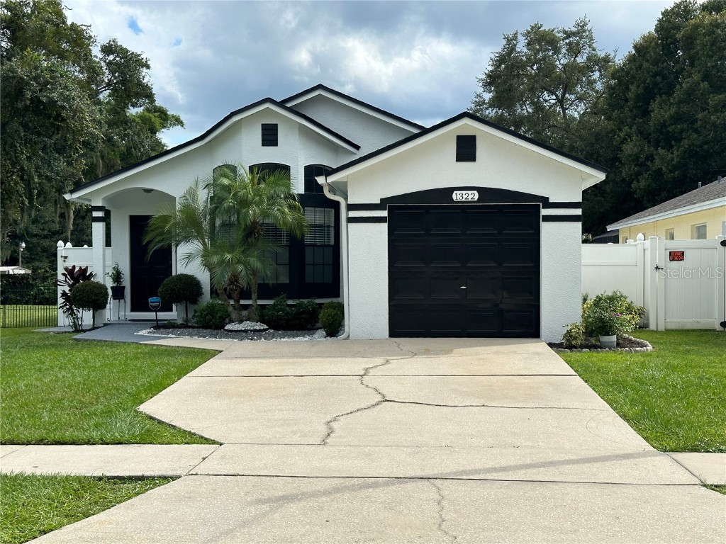 1322 Oak Grove Court Kissimmee FL 34744 S5092409 image1