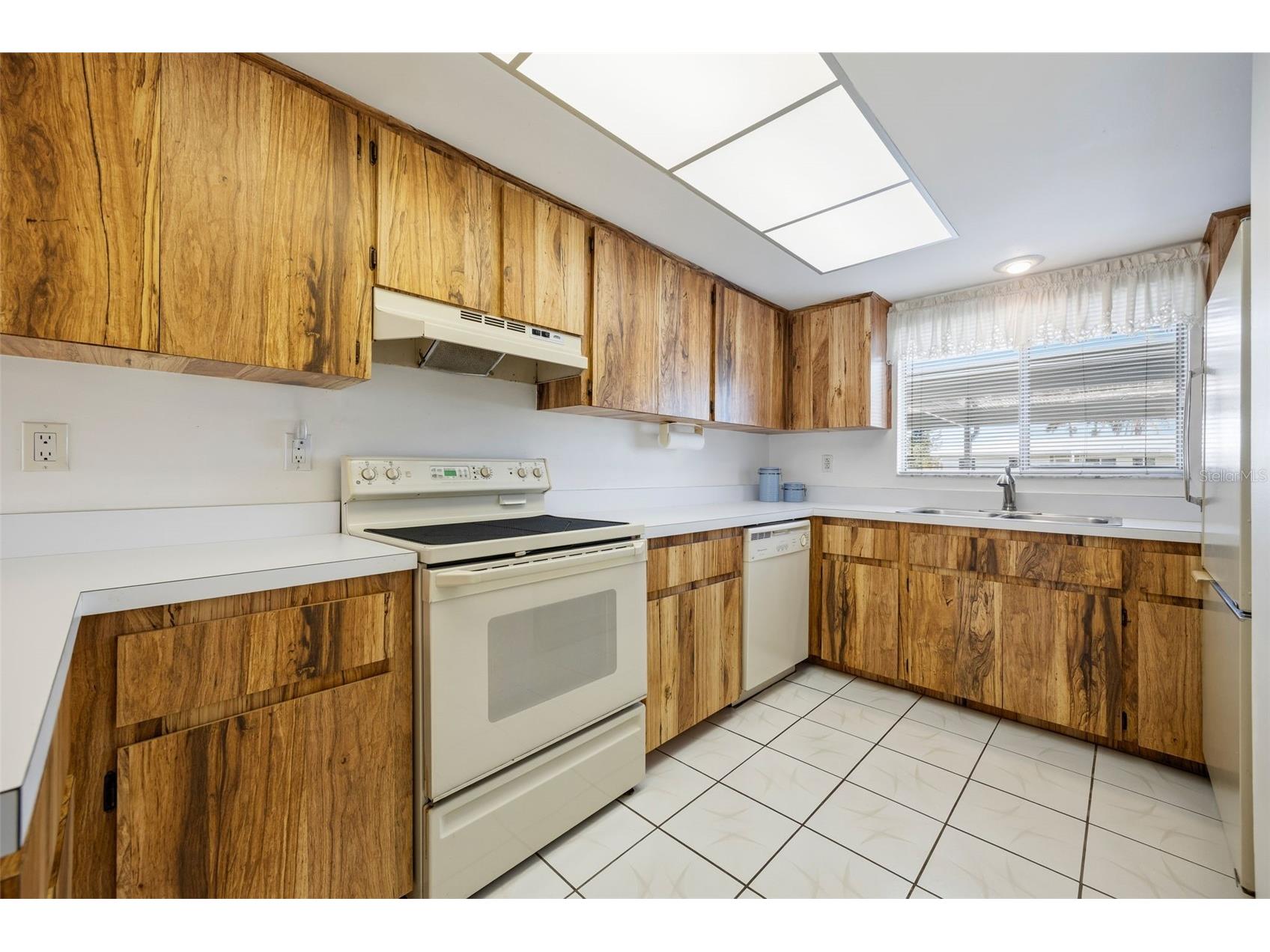 1322 SE 40th Street #2 Cape Coral FL 33904 A4688770 image10