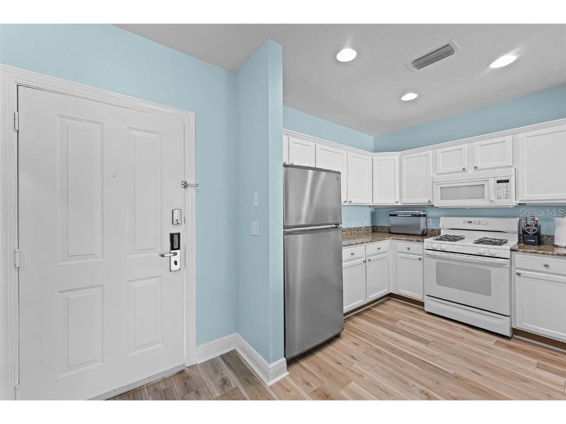 1322 Seven Eagles Ct #301 Reunion FL 34747 O6296979 image9