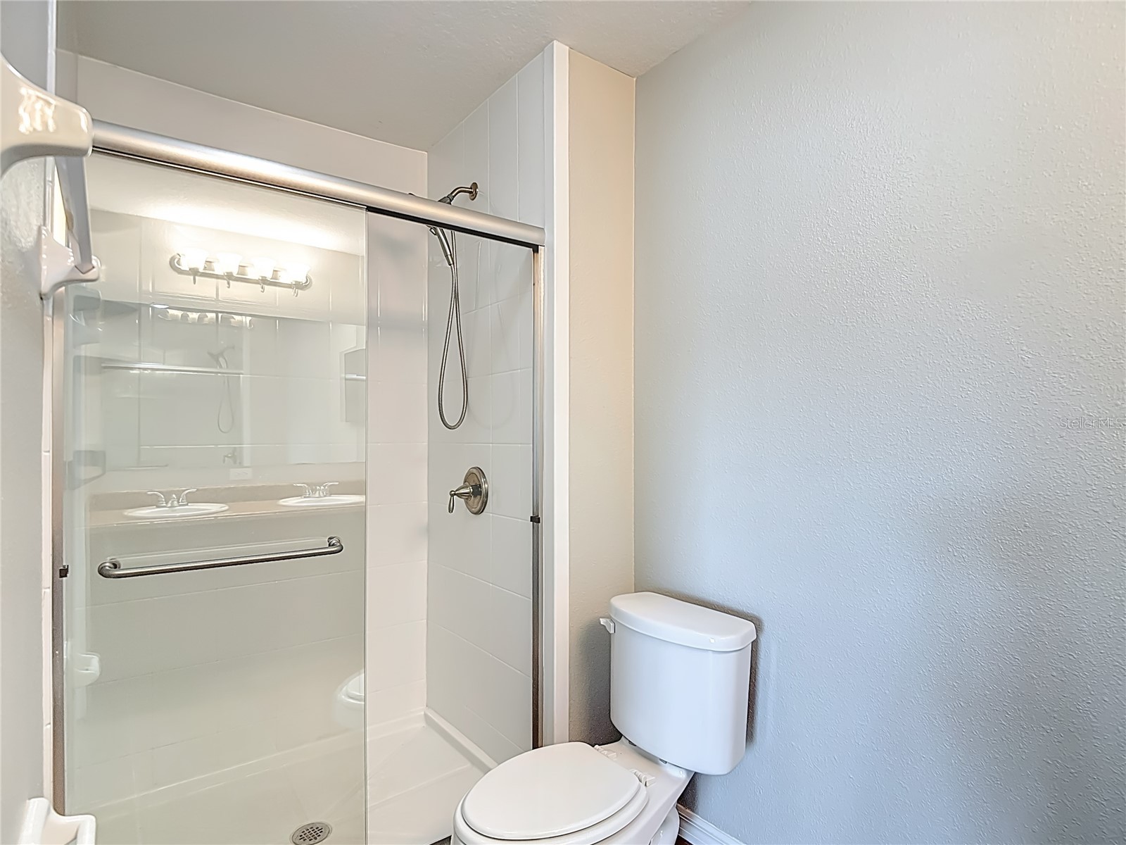 13221 Waterford Castle Drive Dade City FL 33525 C7522486 image44