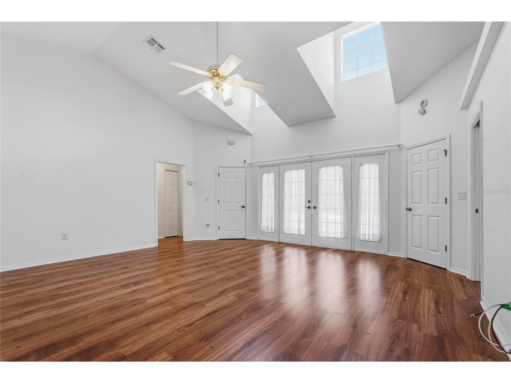 13222 Drysdale Street Spring Hill FL 34609 W7886717 image7